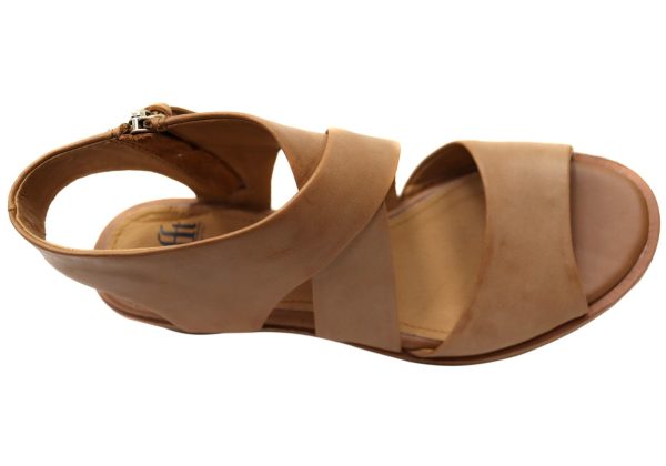 Sofft Women's Camille Heeled Sandal, Luggage, 8.5