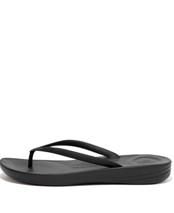 iQushion Ergonomic Flip-Flops