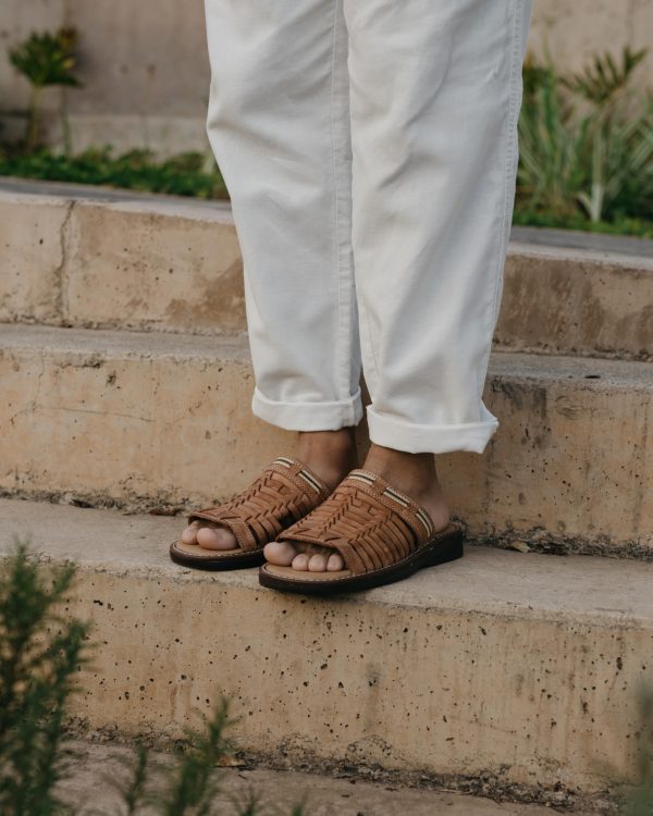 Handmade Leather Huaraches for Men - Slip-On Open Toe Sandals - Comfortable, Breathable, Lightweight, Water Resistant, Tan Color